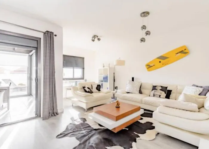 וילה Kitesurf Hq - 3 Bed Luxury Townhouse With Ocean Views
