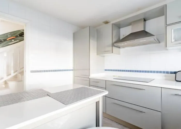 Kitesurf Hq - 3 Bed Luxury Townhouse With Ocean Views וילה